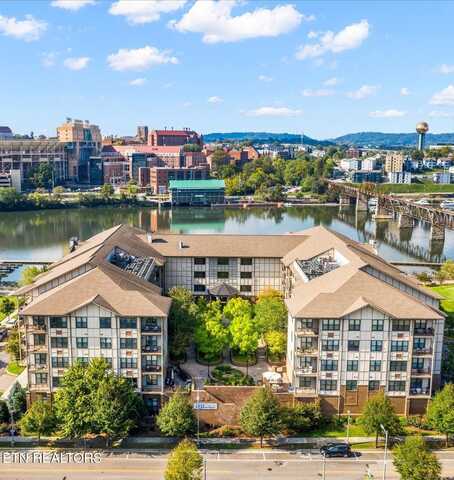 445 W Blount Ave, Knoxville, TN 37920
