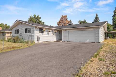 5705 Casa Way, Klamath Falls, OR 97603