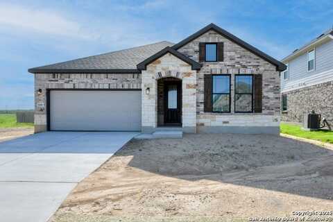 168 Heidi Hill, Castroville, TX 78253