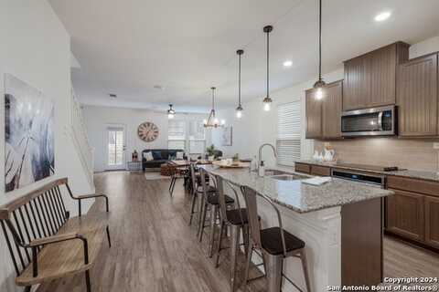 627 ANTHEM LN, New Braunfels, TX 78132