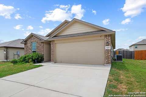 425 Sabine River, Cibolo, TX 78108