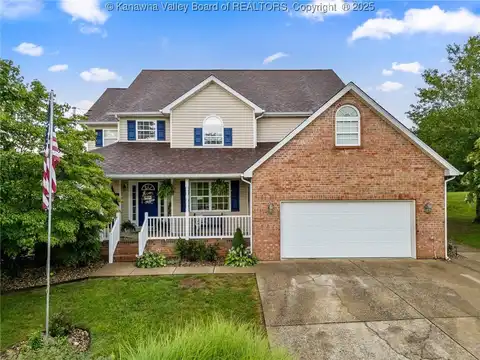 521 Overlook Drive, Hurricane, WV 25526