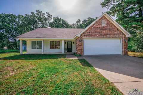 121 Cedar St, Gilmer, TX 75645