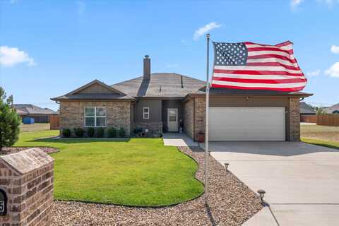 2035 Harvard Drive, Levelland, TX 79336