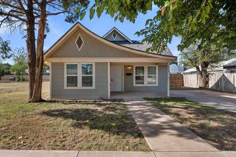 1918 15th Street, Lubbock, TX 79401