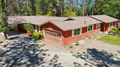 231 Timber Lane, Yreka, CA 96097
