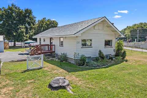 604 N 3rd ST E St, Chewelah, WA 99109