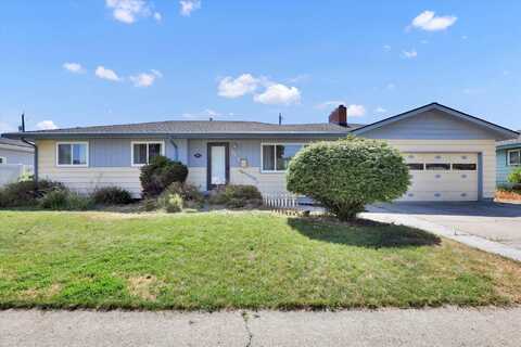 5943 N Moore St, Spokane, WA 99205