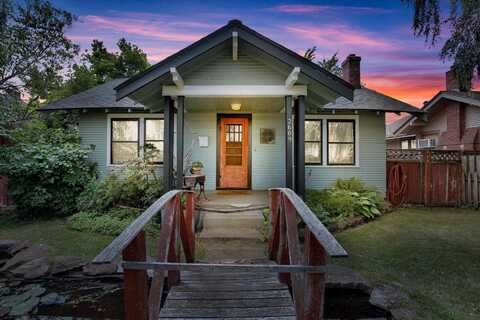 2609 W Fairview Ave, Spokane, WA 99205