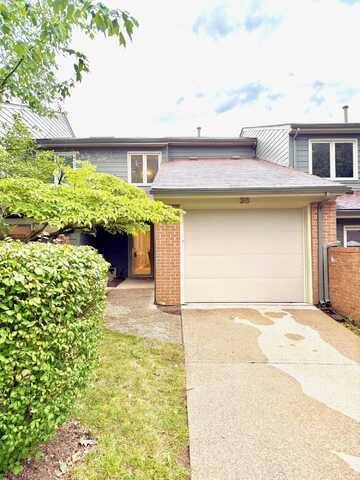 2140 Fort Harrods Drive, Lexington, KY 40513