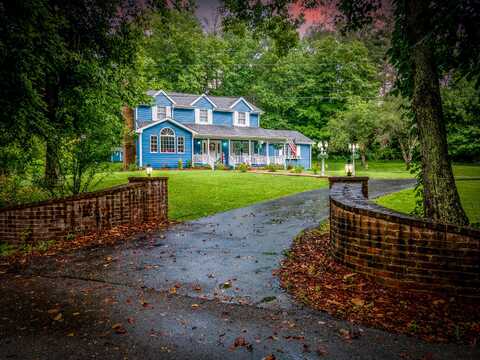 40 Pond Lick Road, Morehead, KY 40351