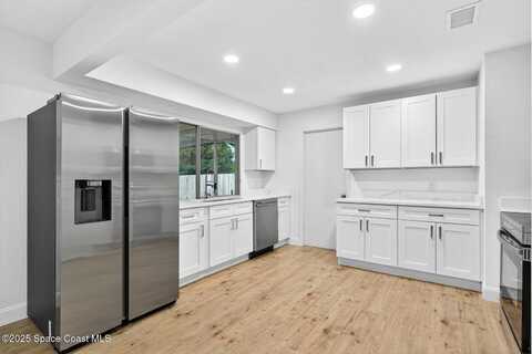 1461 Mariposa Drive NE, Palm Bay, FL 32905