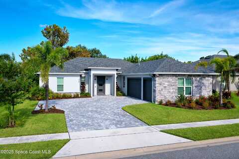 4365 Negal Circle, Melbourne, FL 32901