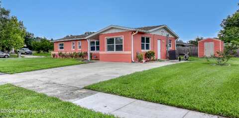 2013 Glendale Boulevard, Mims, FL 32754