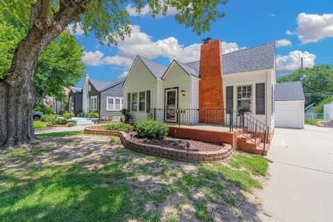 1488 N COOLIDGE AVE, Wichita, KS 67203