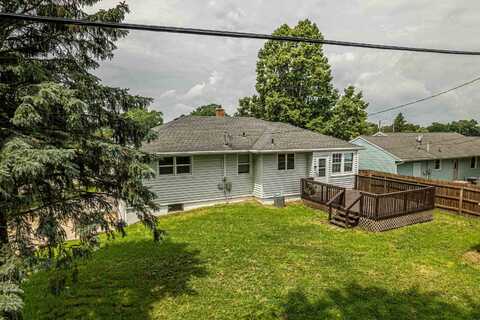 1714 28th Avenue, Monroe, WI 53566