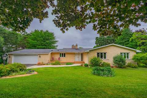 5498 Jan Drive, Fitchburg, WI 53711