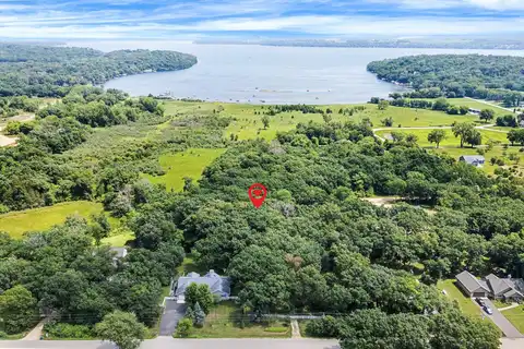 W3254 Bay Road, Green Lake, WI 54941