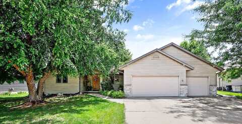 705 Forest Edge Drive, Mazomanie, WI 53560