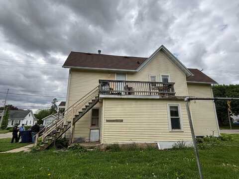 1433 Gartland Avenue, Janesville, WI 53548