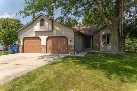 202 Sunset Circle, Columbus, WI 53925