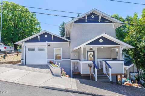 193 E Graham Street, Toledo, OR 97391