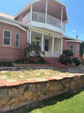 111 Calle Don Diego, Espanola, NM 87523