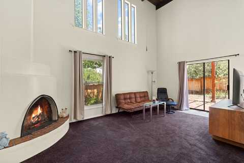 3144 Plaza Blanca, Santa Fe, NM 87507