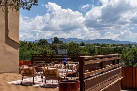 3010 Plaza Blanca, Santa Fe, NM 87507