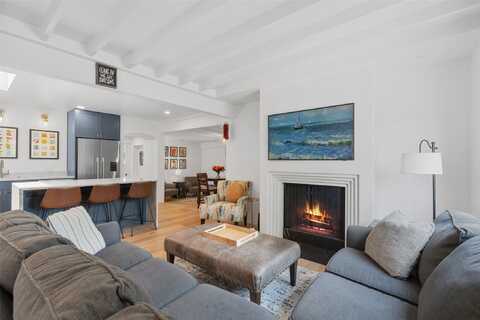 1204 Declovina Street, Santa Fe, NM 87505