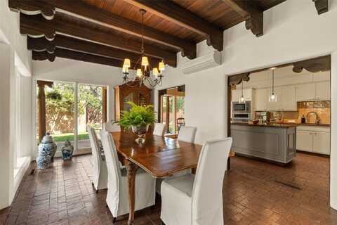 303 Cadiz, Santa Fe, NM 87505
