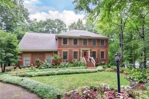 104 Tudor DR, Williamsburg, VA 23188