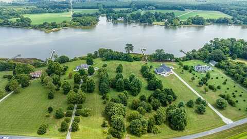 7 BLENHEIM WAY, MELFA, VA 23410