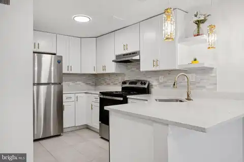 9287 CHADBURN PL, GAITHERSBURG, MD 20886