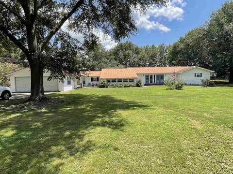 810 Country Rd, Tuscumbia, AL 35674