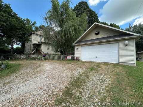 212 S Olive Street, Out Of Area (BDAR), MO 65360