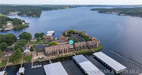 70 Sunrise Ridge Drive, Sunrise Beach, MO 65079