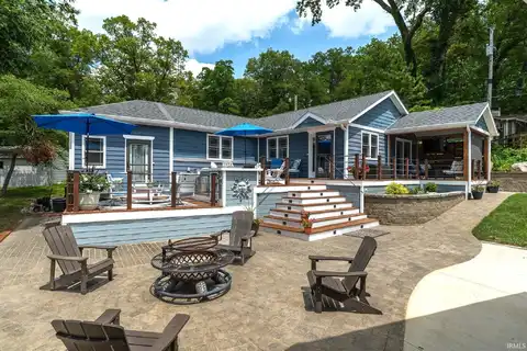 10713 N C & C Drive, Monticello, IN 47960