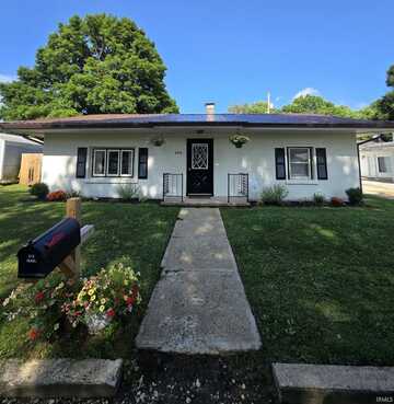 504 Indiana Avenue, Veedersburg, IN 47987