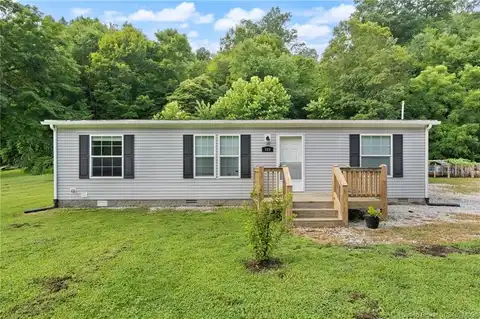 629 Hunt Drive, Borden, IN 47106