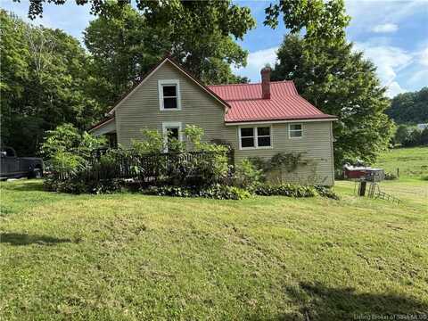 9175 Ripperdan Valley Rd SW, Mauckport, IN 47142