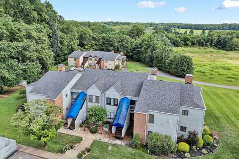 101 Manor Drive, Forest, VA 24551
