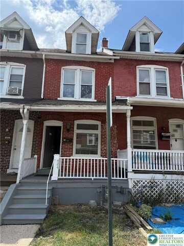 424 W Cedar Street, Allentown, PA 18102