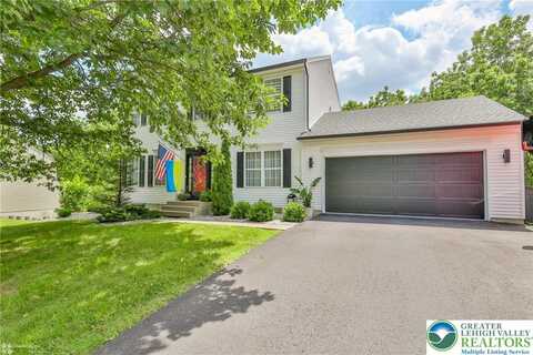 307 Ramblewood Drive, Fair Oaks, PA 18040