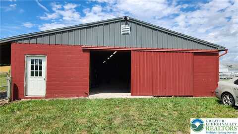 185 Ridge Cup Road, West Penn Twp, PA 17960