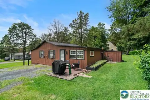 4421 Arrow Lane, KUNKLETOWN, PA 18058