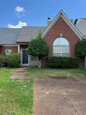 7875 BRADY CREEK, Memphis, TN 38016