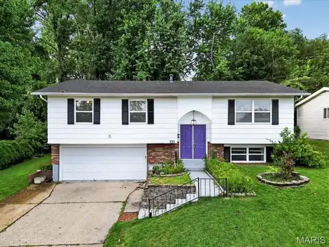 5 Gray Brooke Lane, Florissant, MO 63031