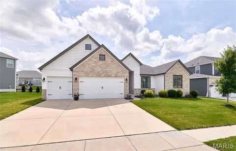 744 Bretton Trails Drive, Lake Saint Louis, MO 63367
