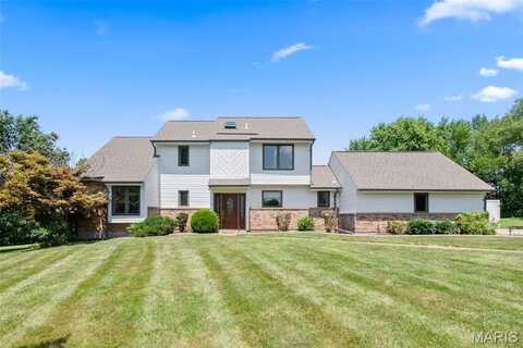 18 South Trail, Unincorporated, MO 63376